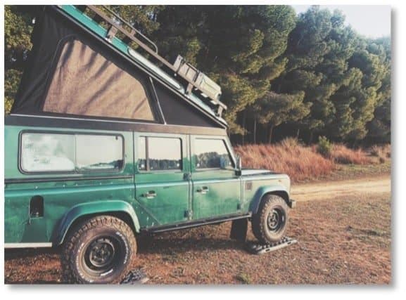 Off road vehicle with a roof tent